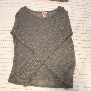 Thin grey long sleeve